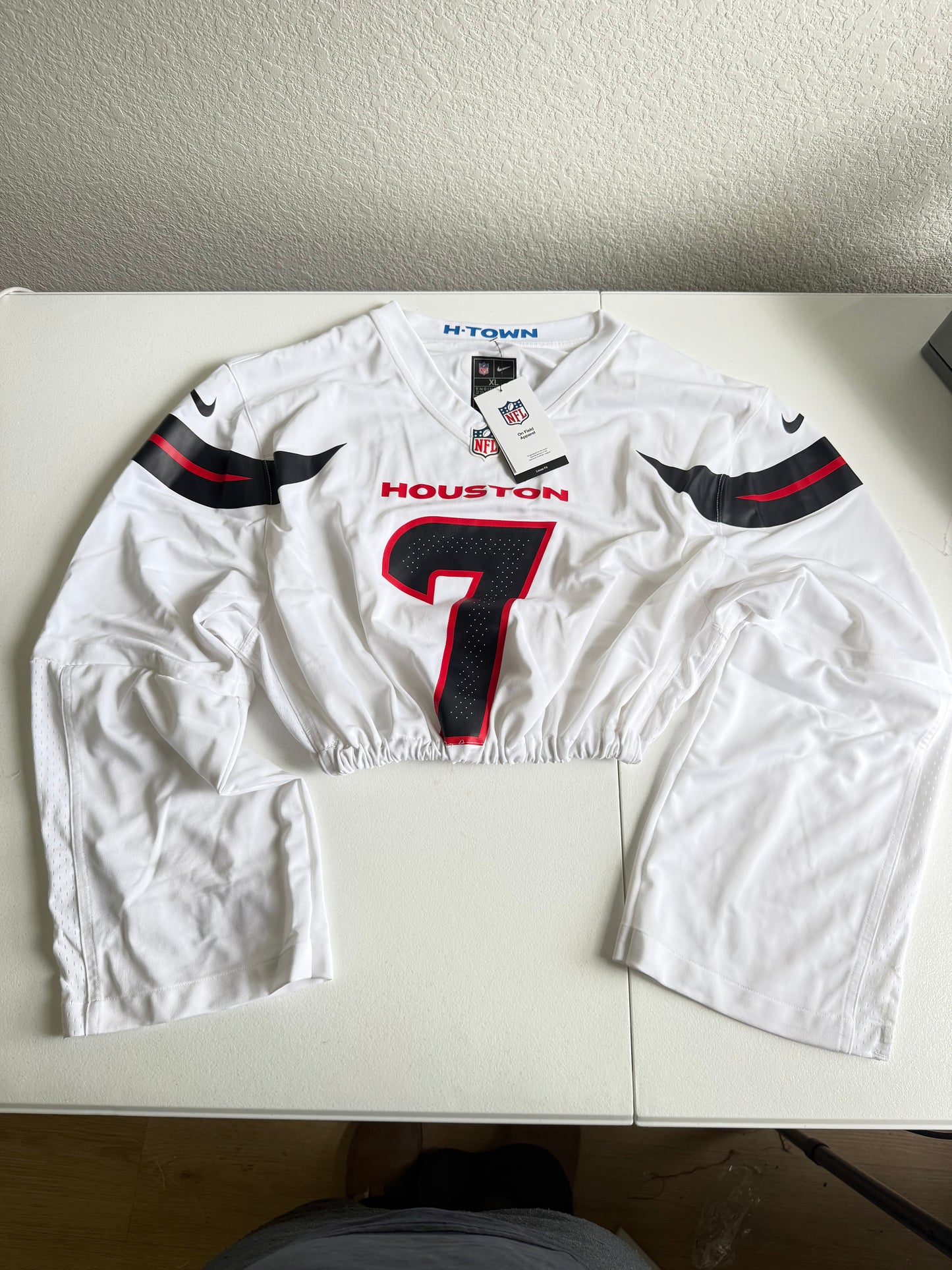 CROPPED NFL JERSEY